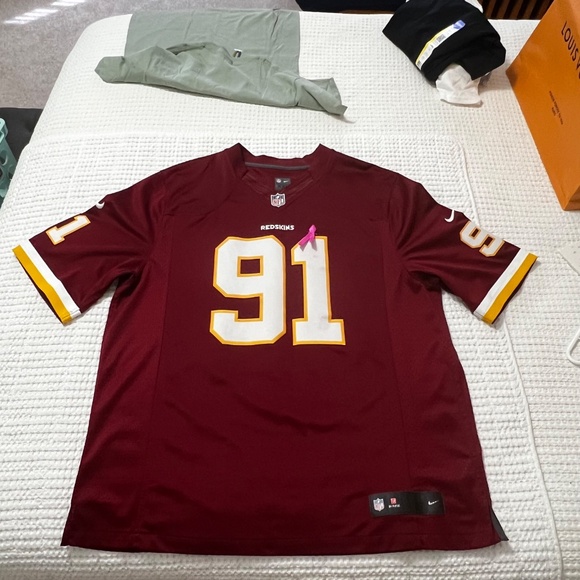 PRE-OWNED/USED Nike Washington Redskins Ryan Kerrigan #91 - Picture 3 of 16